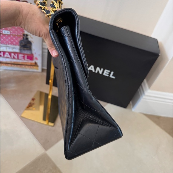 Chanel Black Quilted Vintage Jumbo Leather Bag - Picture 12 of 16